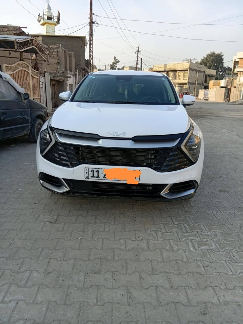 سلام عليكم لبيع سبورتج وارد امريكي مديل 2024 رقم بغداد بسمي فول مواصفات عده الفتحه كشنات كهربائيّ وجلد مكفوله من صبغ بيهه بارد بسيط ولباقي مكفوله كفاله عامه كير ومحرك مكفولات السعر 220وبيهه مجال بسيط رقم ***********
