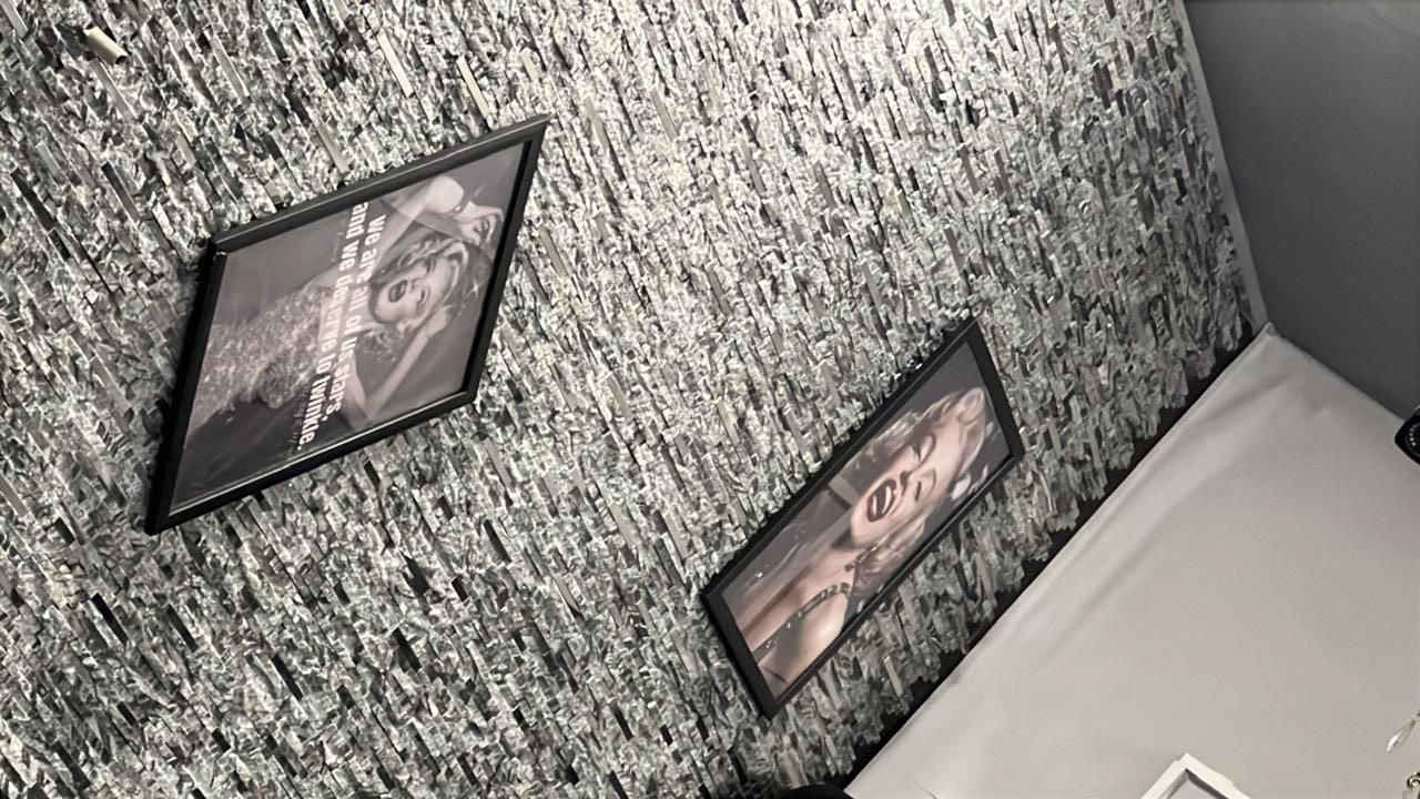 للبيع التواصل ***********
