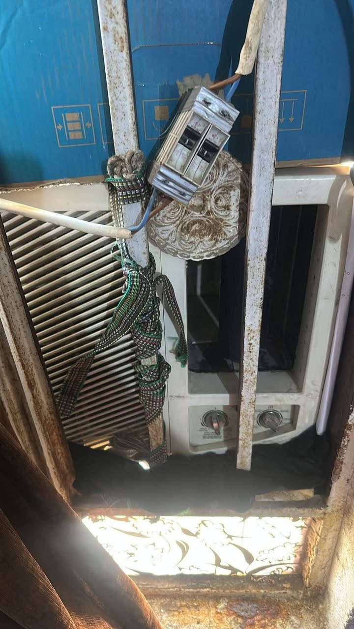 مكيف نضيف مداخل تصليح  سعره 250 وبي مجال


**إذا كنت صاحب هذا الإعلان وتريد حذفه لأي سبب، رجاءا أرسل رسالة إلى الدعم الفني**