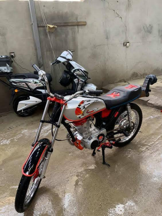 بارت للبيع مكينه خرسه شلعه ومعدل غراضه كله جديده مطبكه بيدي صار شهر 375 وبيه مجال


**إذا كنت صاحب هذا الإعلان وتريد حذفه لأي سبب، رجاءا أرسل رسالة إلى الدعم الفني**