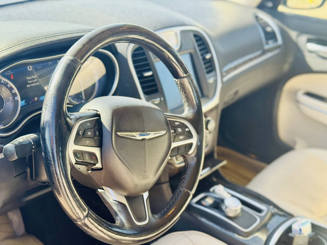 اوباما للبيع م2018 أدوات مكفوله من كولشي فقط قص قمارة ومحرك وحدادية وكير مكفوله ورقم مضبوط ع حسب الأصول السعر 97وبي مجال شوية


**إذا كنت صاحب هذا الإعلان وتريد حذفه لأي سبب، رجاءا أرسل رسالة إلى الدعم الفني**