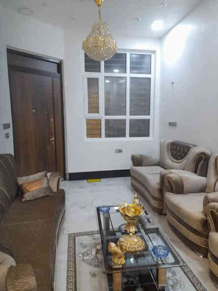 بيت للبيع حي القادسيه 
بناء حديث ودرجه اولى 
المساحه 133 متر 
واجهه 6 متر و 63 سم
مسلح وطراز حديث 
3 غرف نوم + استقبال + مطبخ حار و مطبخ بارد + صالتين + استقبال + ثلاث مجاميع صحيه 

للإستفسار الاتصال على الرقم ***********
