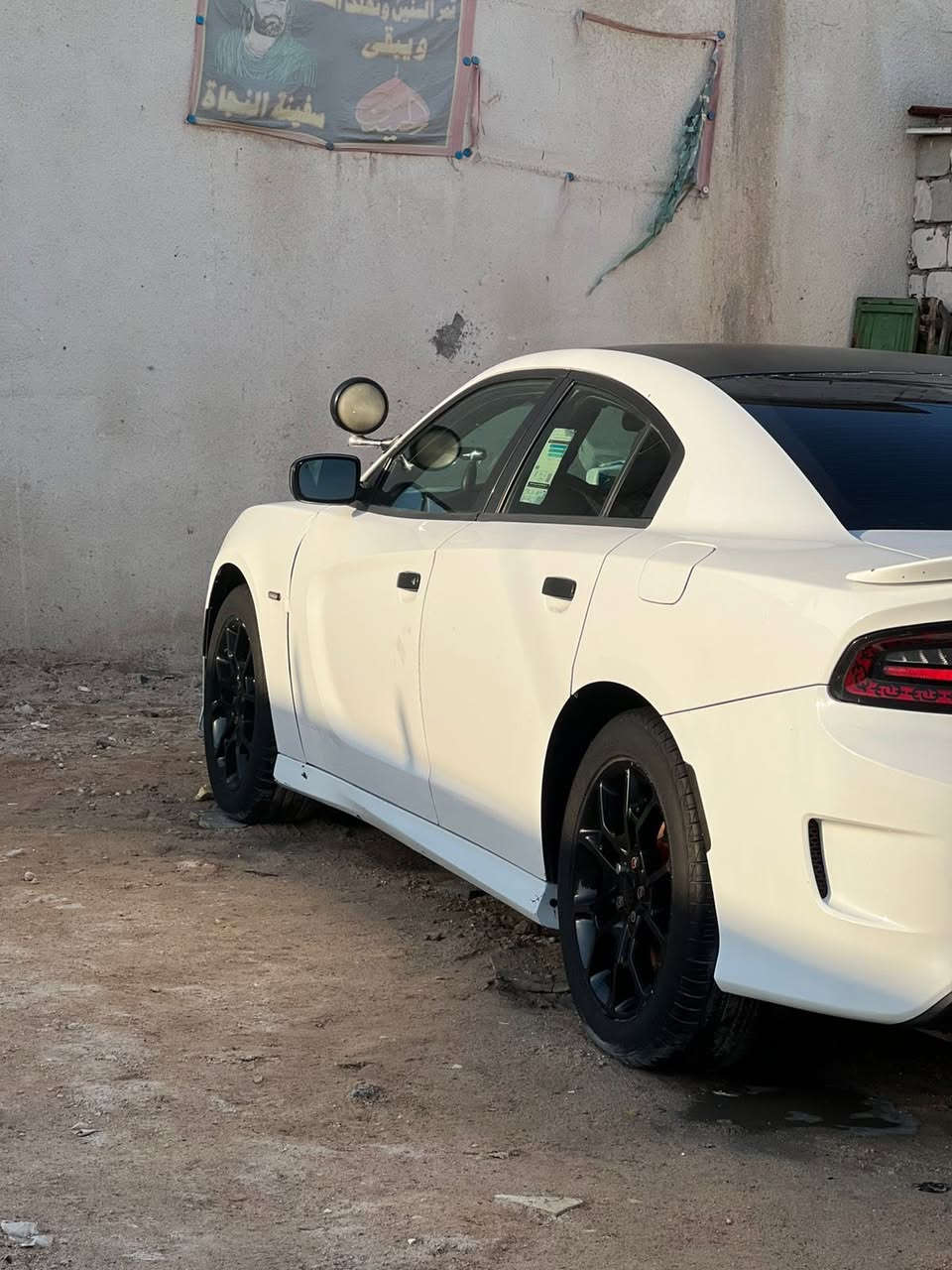 سلام عليكم 
جارجر بوليسي 
مديل 16 اصل 
مكينة 8 سلندر هيمي
كير الف تعليك 
البنيد مبدل رياضي ولبلادي موجود 
كزوزات رياظي تحكم رمود 
وكزوز لبلادي موجود 
حادث دعاميه وبارد قليل  
رقم بصره تحويل ثاني يوم 
السعر 153 وبيه مجال 
استفسار *********** 
عنواني بصره
