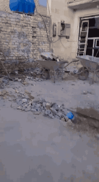 السلام عليكم تفليش بيوت تفليش رباطات قلع ارضيات تكسير الجدران رفع الانقاذ هذا رقم اتصل وخدمتك ***********
