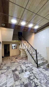 بيت طابقين • الطويسه • ٣ غرف