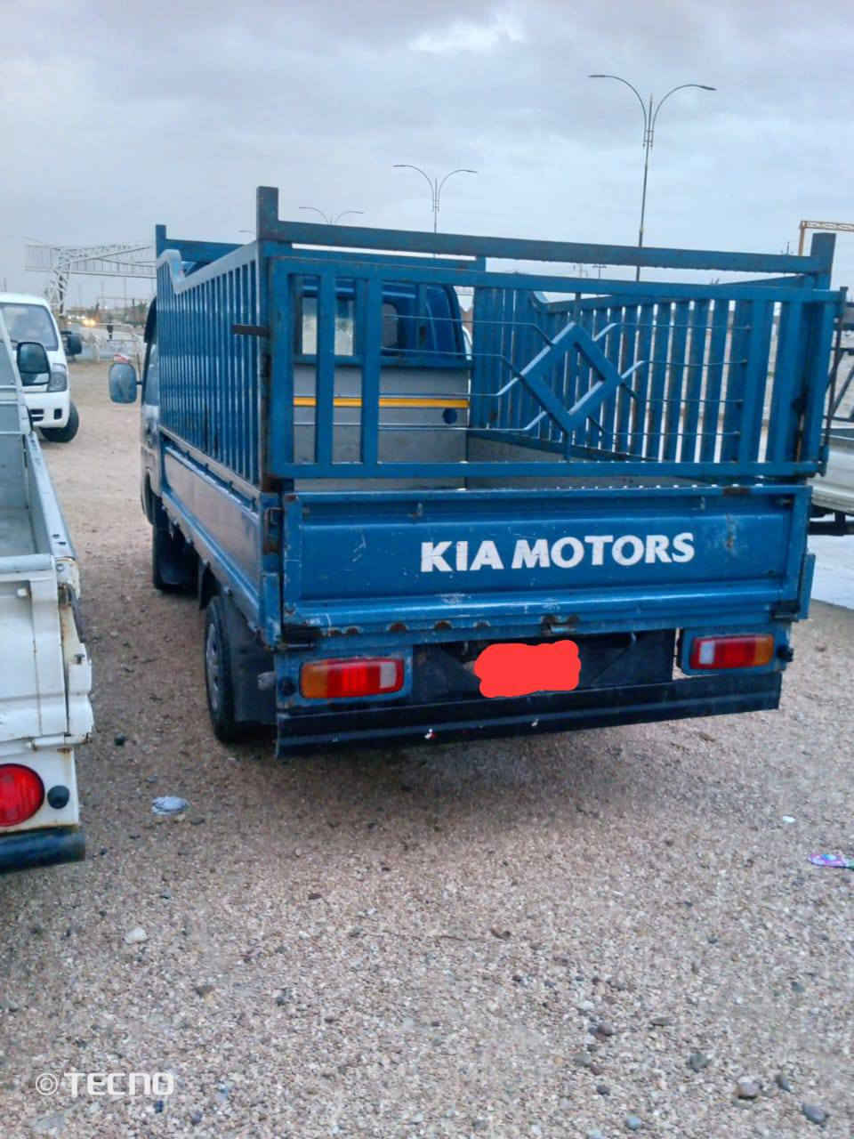 السلام عليكم شباب كيه حمل للبيع موديل97محرك 3000 كفالا السياره جاهزه تشغل وتمش رقم انبار تحويل مباشر السنويه 28 لتواصل ***********  ملاحظه المو شراي لا يتعبني بيع فقط
