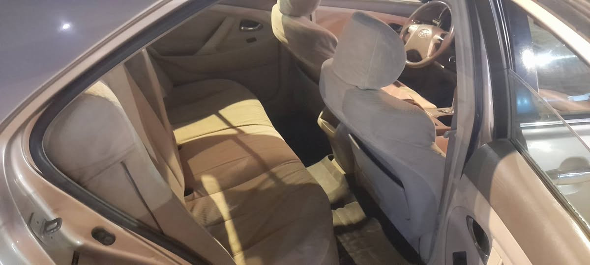 السلام عليكم..
كامري موديل ٢٠٠٧ ليبل واحد بدون 
دواخل حادث جاملغ خلفي اسلايت
شاشه كامرة تحكم استيرن اكروز سرعه
محرك سته سرندر  رقم وهزة وسنويه جدد
السعر ٨٩ وبيها مجال العنوان فلوجه
*********** واتس
***********
