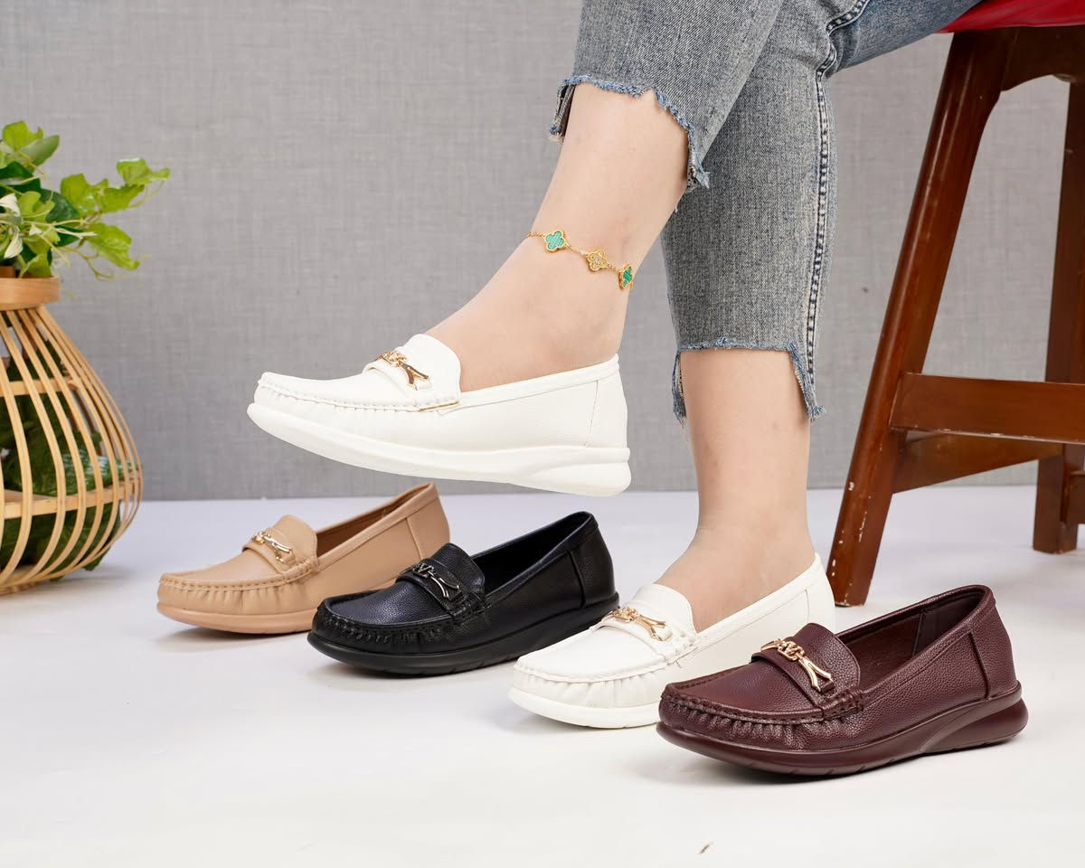 حذاء رياضي طبي فلات موديلات هواي بي
((***********)) واتساب
