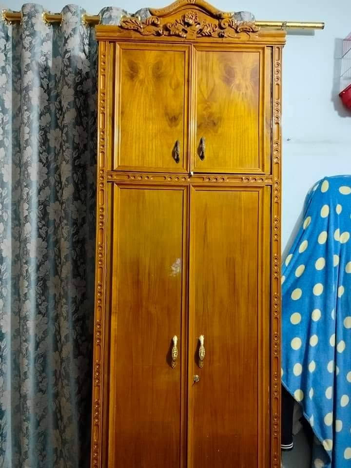 زاويه كنتوريه صاج طابقين مقطوعه من غرفه بسبب ضيق المكان
السعر 250 بيها مجال بسيط


**إذا كنت صاحب هذا الإعلان وتريد حذفه لأي سبب، رجاءا أرسل رسالة إلى الدعم الفني**