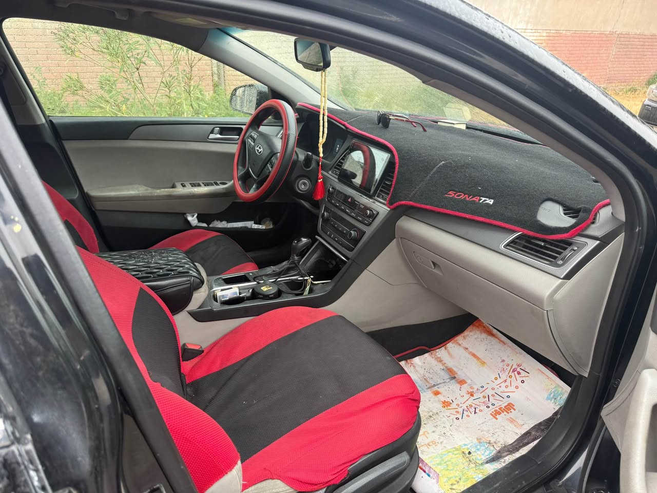 السياره بيسمي سياره مرتبه حلوه بيه 4 قطع ثنين تبديل وثنين حادثه مال امريكا السياره ماشي 145 الف 
السياره 105 وبيه مجال والسياه ملحكت اغسله لن الجو جان امطار 
التبديل بنيد وجاملغ اليمنه
وحادث امريكا جاملغ خلفي واحد من البيبان 
***********
مكانه بغداد القادسيه متواجد من ساعه 4 العصر لل11 بل ليل بغداد, العراق
