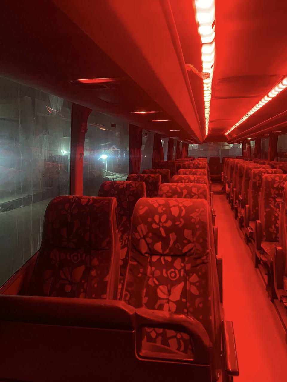 السلام عليكم 
404لبيع جاهزه 
كير اكسن مكينه
تخم تاير حداديه 
تبريد شبحً جبير جديد ستوني شاده 
سعر 150بيهً مجال 
بلاه شماره
***********وتساب
