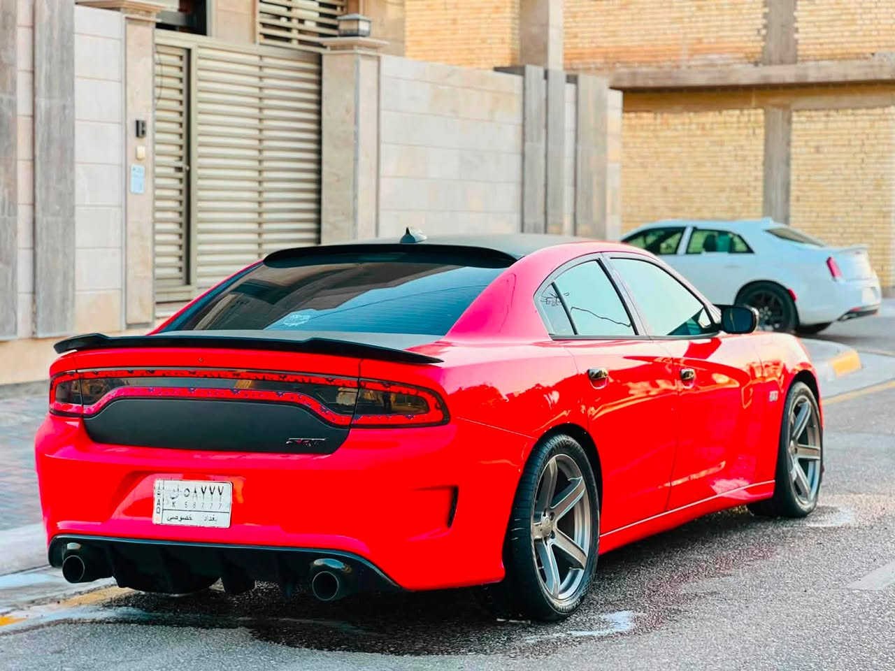 جارجر موديل 2018 ارتي بيه جاملغ صبغ فقط ولباقي مكفول السعر 177 وبيه مجال حق الجيه
للاستفسار *********** السياره جديده وجاهزه من كلشي من مكينه 5700 وكير وحداديه وتخم تاير جديد  مواصفات شاشه كامره حساس كشنات حضن كهرباء شفتات عليه كماليه وترتيب هواي سياره بلاد ماشيه 80 سياره جاهزه وما بيه نقص شرط مكان السياره كربلاء

