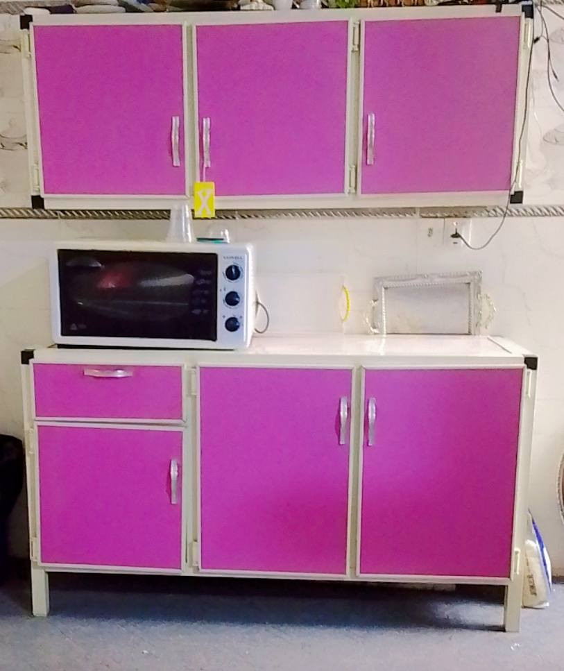 للبيع تخم جديد ولا احد مستخدمه ولا كاعدين عليه ع حطته سعر مليون وربع مع الطبلات والتلبيسه مالته  وبيه مجال   والكاونتر 250وبيه مجال ***********
