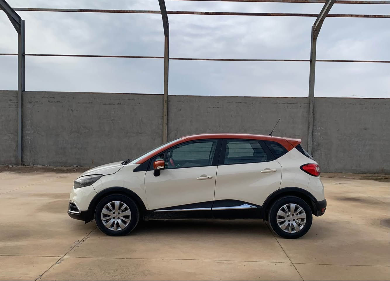 *********** موديل 2016 رةقةم سليماني سةنةوي تا 2029 تازةية تحويل غرامة وةكالة بةشةرت  بيبوياخ كير ئوتوماتيك كير مكينة تبريد بةشةرت بيشو دواي توندو تولة كارةباي هةمو ئيش ئةكات تايةي تازةية دةعمو ليدراوي هيج نية سيارةيةكي زور ريكوبيكو بيمةسرةفة سعر ٧٨ معاملة لة سليمانيم *********** السليمانية, العراق
