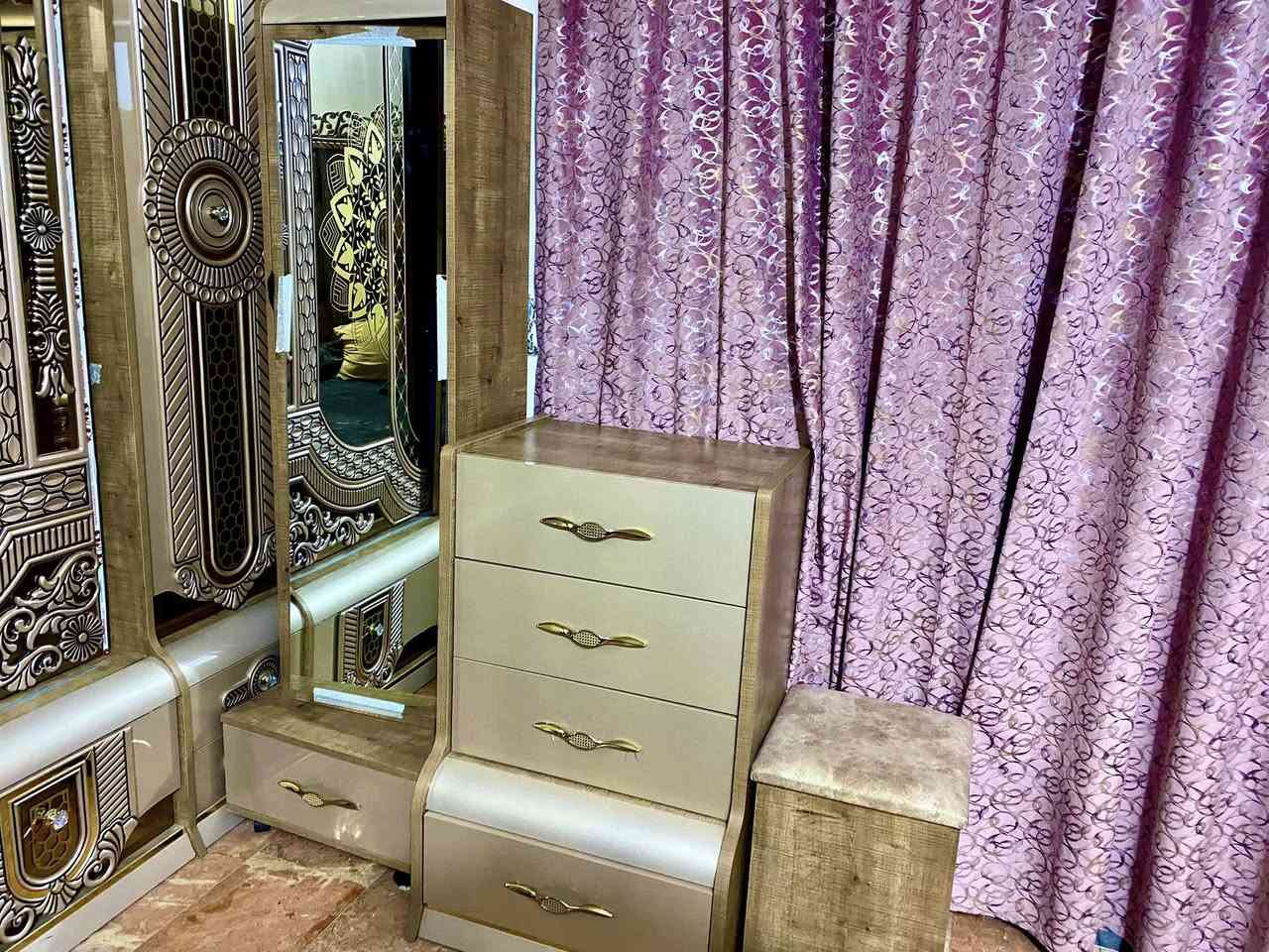 غرفه تركيه للبيع الاستفسار خاص او اتصل ***********
