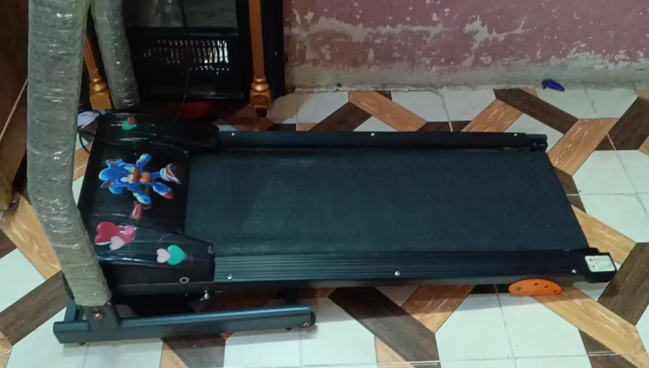 السلام عليكم جهاز جري نضيف السعر 150 وبي مجال بصيط
ابيع كوم حديد ما احب اتفاشل ويا العالم الجهاز كان متروك بس تجي و تفحص
وشغله ع ايدك اله تاخذ مكاني بصره معقل


**إذا كنت صاحب هذا الإعلان وتريد حذفه لأي سبب، رجاءا أرسل رسالة إلى الدعم الفني**