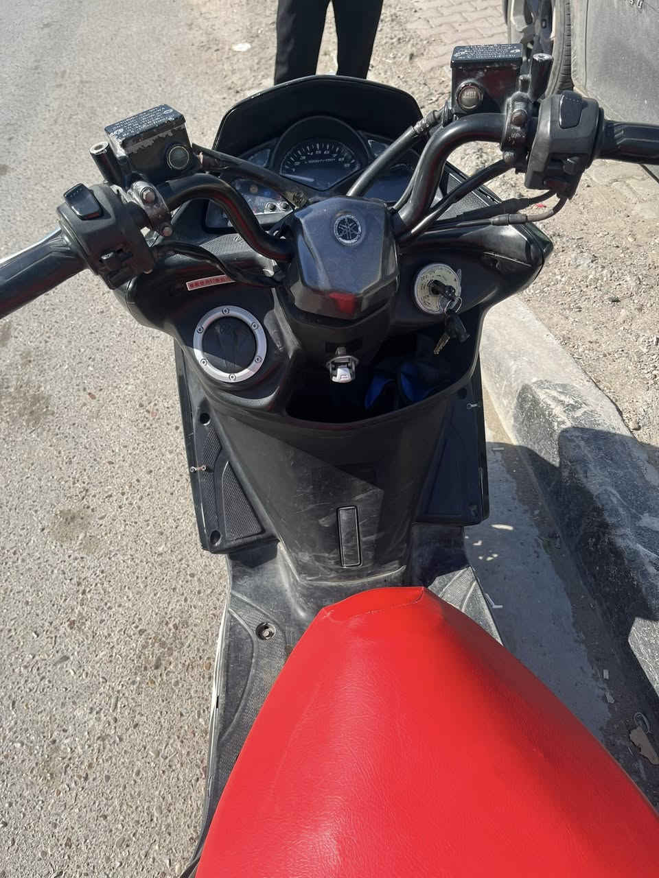 البيع ماجسته اس دراجه 2014 مابيها نقص كلشي شغال بيها محرك ممفتوح برغي بيها العنوان بغداد***********
