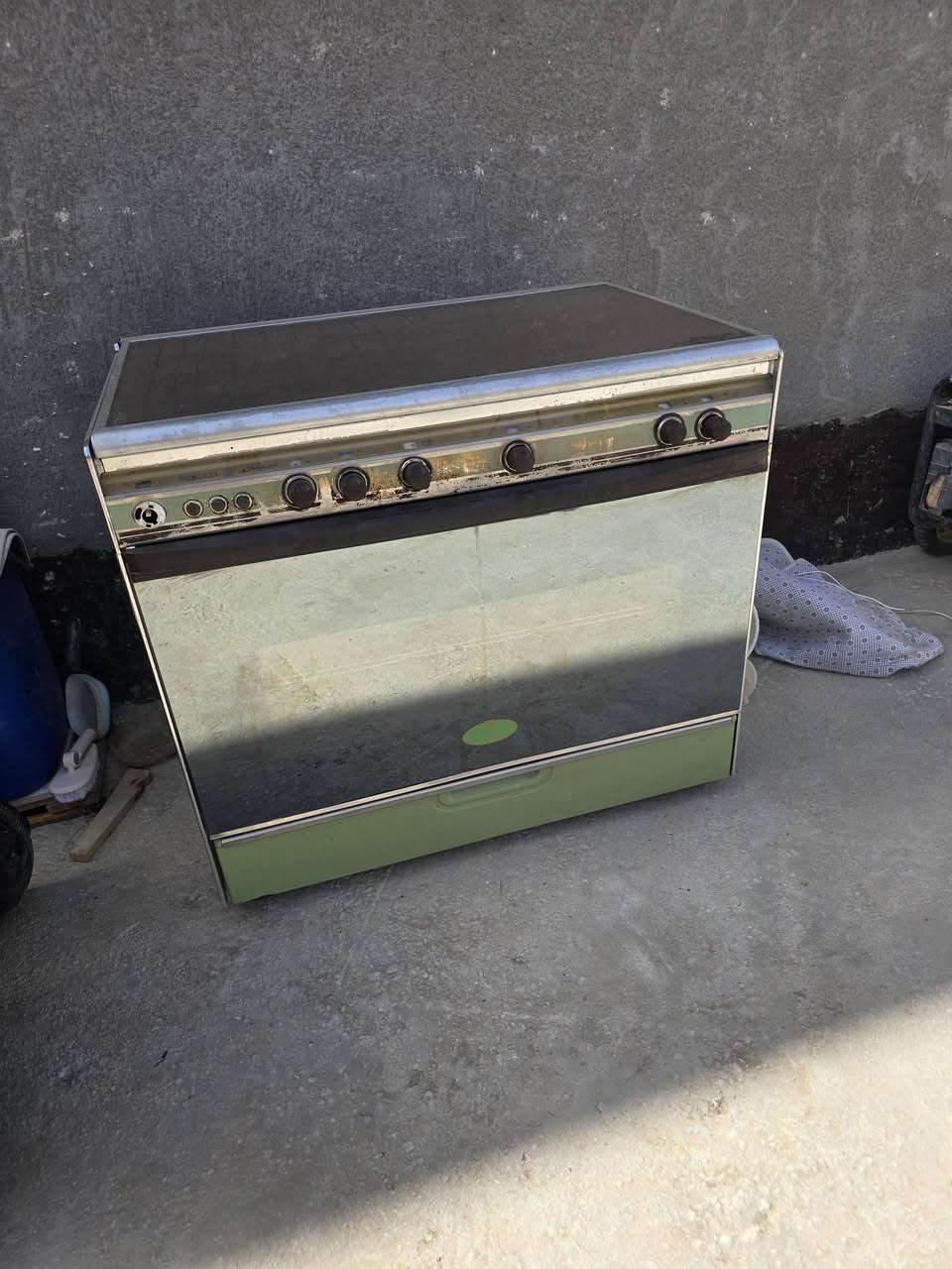 طباخ كريازي مستخدم كلشي بي شغال
السعر 200 مكان بابل قرب سيطرة الاثار


**إذا كنت صاحب هذا الإعلان وتريد حذفه لأي سبب، رجاءا أرسل رسالة إلى الدعم الفني**