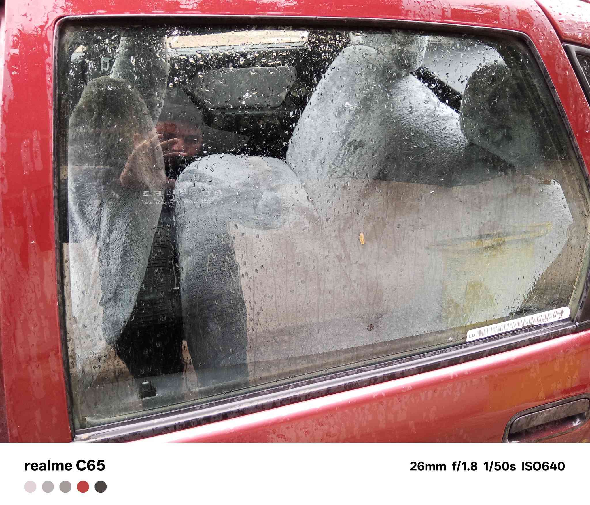 سلام عليكم فكتره موديل 1991 محرك 1800 سياره نظيف محرك كير بشرط تايرات 70 بل 100 رقم كركوك مشروع وطني شرط التحويل والسعر 36 بي مجال للطيبين *********** الشراي يتصل
