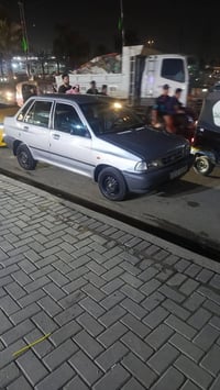 عندي سيارة سايبه 2012 بعده جديده و طگة صبغ ما بيهه اريد مراوس بسيارة س...