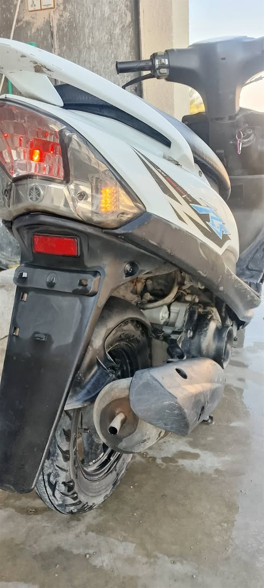 دراجة ماكس للبيع مكفولة 
كهربائيات  كلش شغال مامفتوح برغي بيها
سعرها 775 بيها مجال بسيط  شراي يدخل خاص او يتصل
***********
