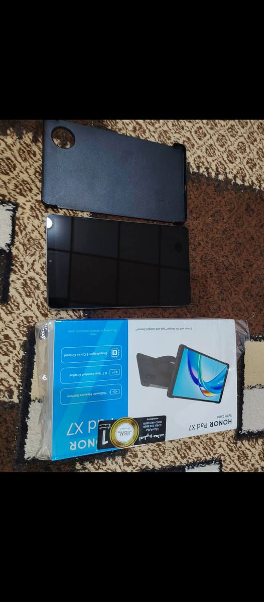 ايباد للبيع للاستفسار اتصل على رقم هاتف ***********
