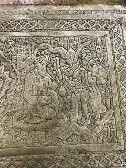 صينية اصفهان قديم طرق يدوي  القياس بالصور
*********** واتساب المحل في السليمانية يوجد توصيل
