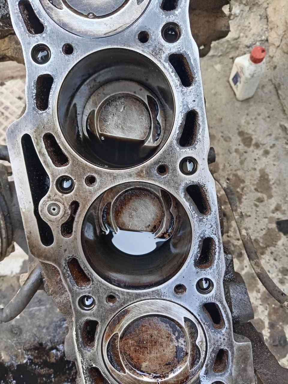 طابوكه محرك مفتوح سبورتج..
عوزها رنكات فقط سعر 150الف.. 
***********
مكاني بغداد
