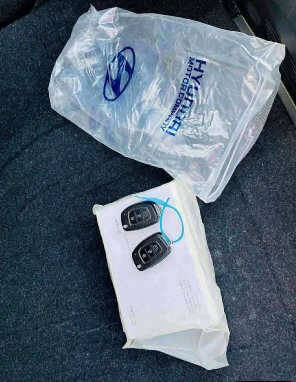 بيع سريع ومحتاج مكلف بنشر خابروصاحبها النترا سوبر 2018 مكفولة كفالة عامة وبأسمي السعر 105 بيهامجال قليل

مكان السيارة موصل

الاتصال ***********
