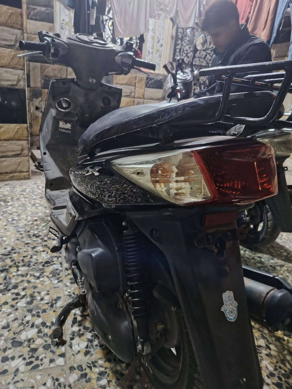 السلام عليكم ورحمه الله وبركاته دراجه سكنس للبيع قبق نفخ ستان حساس تدفئه دراجه مكينتها ناعمه وحلوه الاتصال على الرقم ***********
