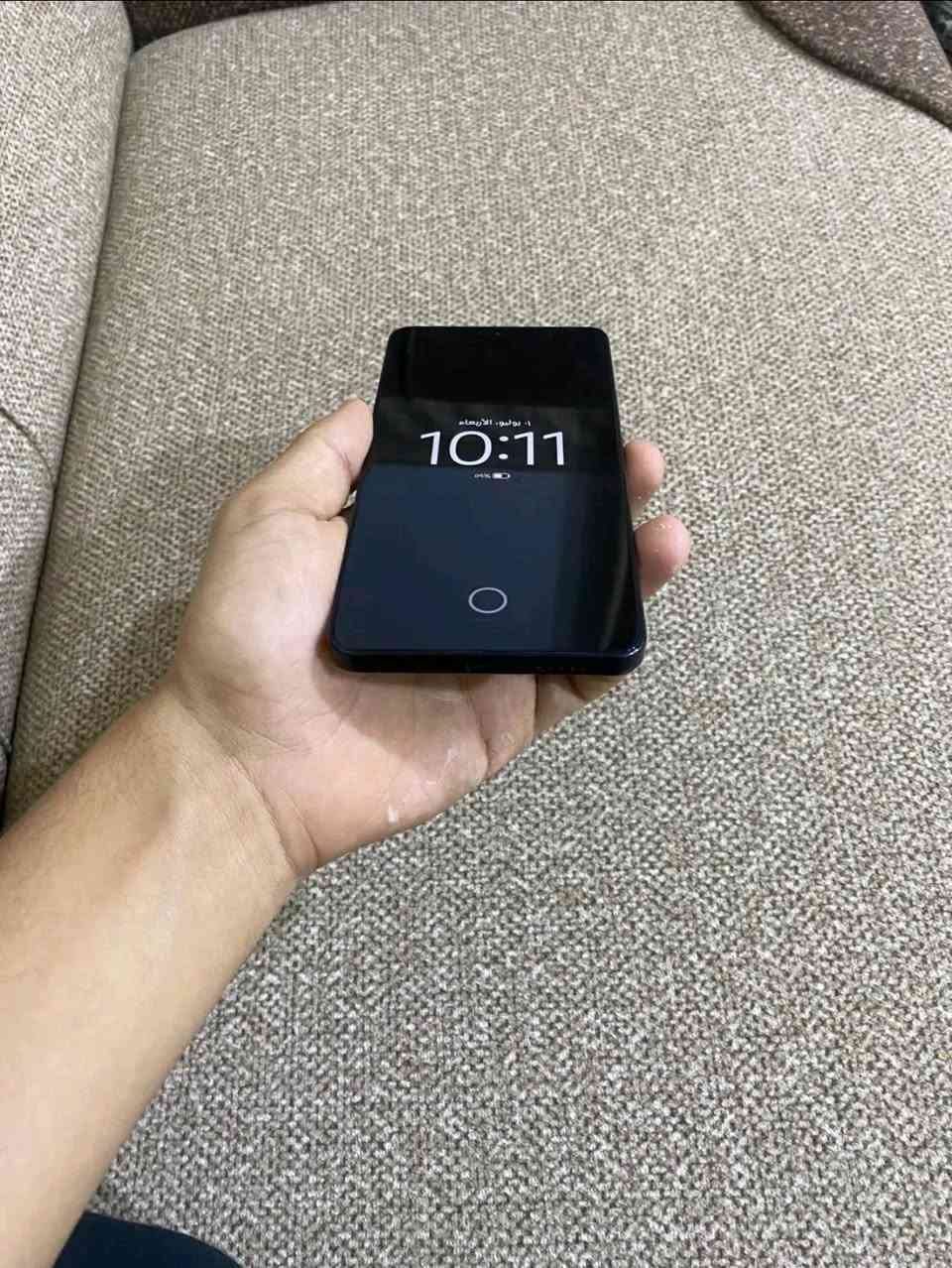 سلام عليكم بوكو f6 ذاكره 512رام 24 بوبجي 120فريم جهاز مكفول بس بيه طخات خفيفه ما مأثره على أي شي سعره 350وبي مجال للشراي خاص مفتوح واتساب ***********
