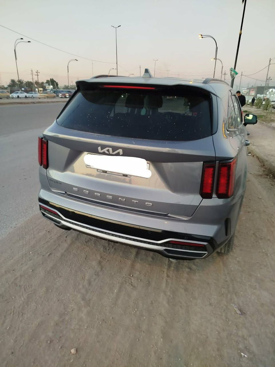 سورنتو ٢٢امريكي ماشية ٢٣الف كيلو
السعر ٢٥٠وبيها مجال 
صور الحادث خاص وتدلل
***********
