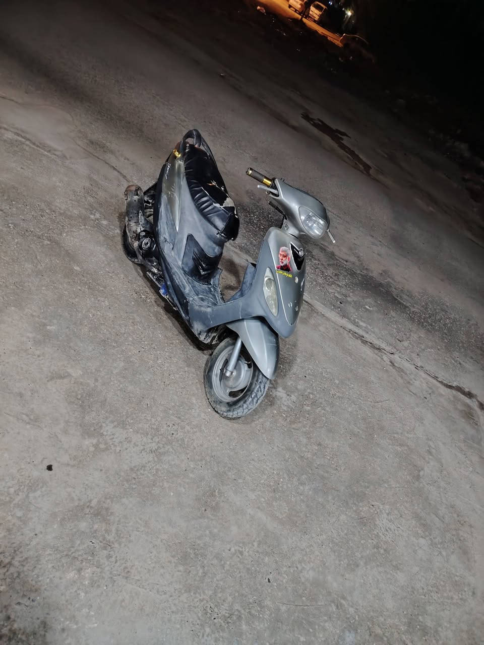 السلام عليكم ماكس للبيع
سلف هندر كله شغاله اشاير هورن لايت
سعر ٣٠٠ وبيه مجال مكان بابل ابي غرق
حي السلام ***********
