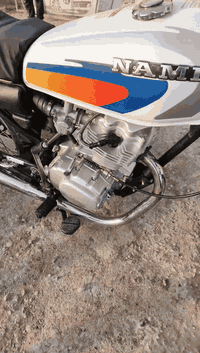 سلام عليكم دراجه نامه شاصي ارشه مديل 17 وراق صولي السعر 700وبيه مجال مكان ناصريه قرب حي الصناعي ***********
