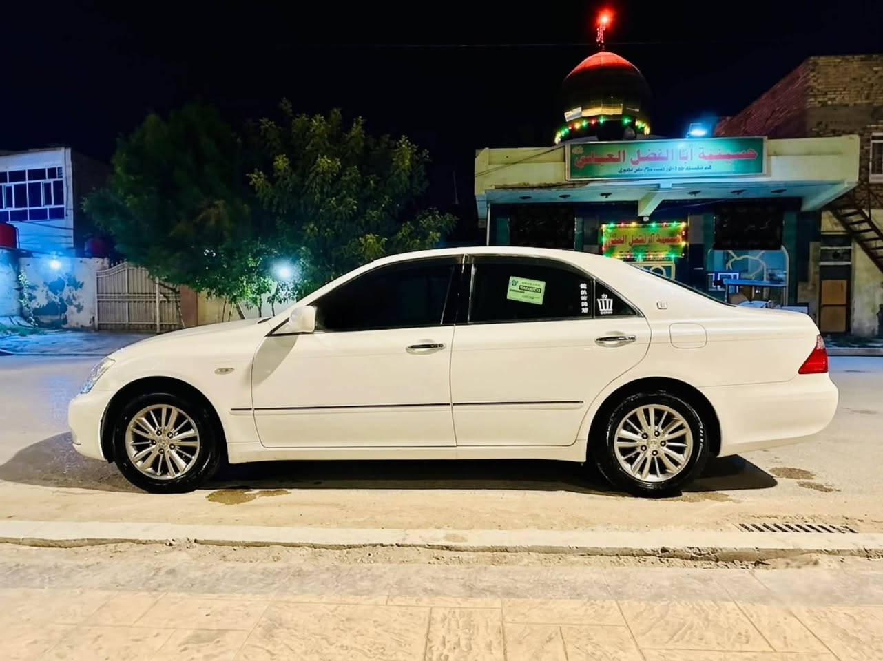 سلام عليكم للبيع كراون شاهين 2006  تسجيل جديد رقم بابل باسمي سياره كفاله عامه ماشيه 84 الف كير مكينه كفاله سياره جديده ما ناقصها شي فول سياره برده خلفيه بصمه أربع أبواب سعرها 160 وبيها مجال 
***********

