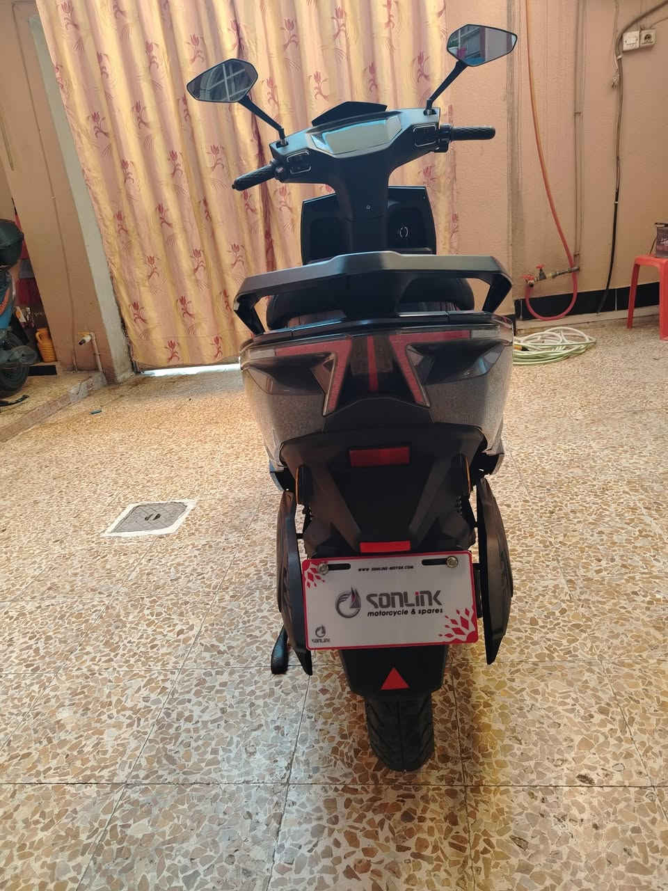 سلام عليكم ماطور شحن سكنس للبيع ماطور جديد السرعه 65 وملف 2500ماطور مبين بل الصور السعر 650وبي مجال مكاني حي القدس رقم اسيا ***********
