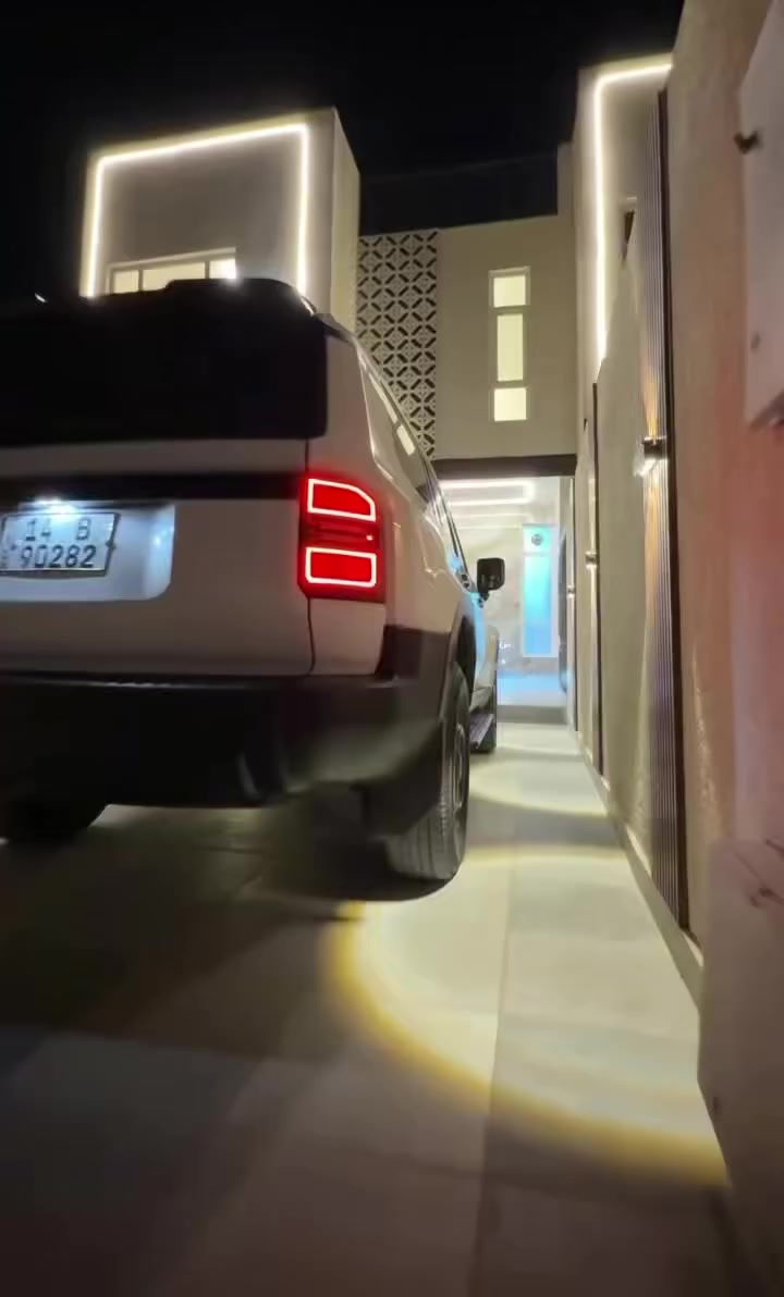 � لؤلؤة الصالحية السكني – فرصة سكن واستثمار مميزة في البصرة / شط العرب
امتلك بيت أحلامك الآن في منطقة الصالحية – شارع الصالحية العام.
وحدات سكنية حديثة بتصاميم عصرية ومساحات متعددة تلبي احتياجات العائلة، مع بنى تحتية متكاملة وخدمات ومرافق اجتماعية مميزة.

🔹 البيت يتكون من طابقين
🔹 4 أو 5 أو 6 غرف نوم
🔹 3 حمامات
🔹 صالة واسعة
🔹 مطبخ
🔹 منور عدد 2
🔹 المساحات تبدأ من 140م² وأكثر
🔹 استلام فوري

💰 الأسعار (الدفع دفعة واحدة):

▫️ 4 غرف نوم – 165 مليون دينار
▫️ 5 غرف نوم – 173 مليون دينار
▫️ 6 غرف نوم – 187 مليون دينار

📐 4 غرف نوم بمساحة 200م²
▫️ السعر 200 مليون دينار

✅ مواد بناء وإنهاءات عالية الجودة
✅ مناشئ عالمية
✅ موقع مميز وهادئ
✅ جاهز للسكن مباشرة

📲 للتفاصيل والصور والمعلومات:
راسلنا واتساب: ***********

✨ لا تضيع الفرصة وامتلك بيتك اليوم

#البصرة
#شط_العرب
#الصالحية
#لؤلؤة_الصالحية
#عقارات
#عقارات_البصرة
#عقارات_العراق
#بيع_دار
#دار_للبيع
#بيوت_للبيع
#بيت_للبيع_بالبصرة
#سكن_راقي
#سكن_فاخر
#سكن_عائلي
#مشروع_سكني
#وحدات_سكنية
#استثمار_عقاري
#استثمار_ناجح
#فرصة_ذهبية
#امتلك_بيتك
#تملك_الآن
#بيت_جاهز
#جاهز_للسكن
#دار_طابقين
#تصاميم_حديثة
#تشطيبات_فاخرة
#موقع_مميز
#قرب_الخدما
