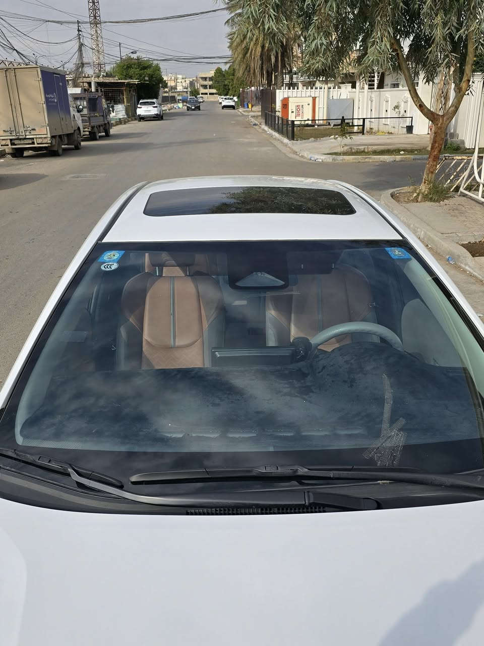 السلام عليكم كورلا هايبرد تجميع الصين ٢٠٢٤ ماشيه ٢٥ شكل الامريكي ال s السياره فول مواصفات 
بصمه /داخل مشمشي /دشبول لونين/اتو هولد /سيد بريك كهرباء /مود درايف /كامره دواره / مانع انولاغق /كشن كهرباء /السياره فول موصفات للاخير  
  
السياره مكفوله
تبديل لا فتح لا بارد لا معجون    
السياره بيه رصعتين فقط 
العنوان بغداد الغزاليه ***********
السعر ٢٢ ونص وبيهه مجال
