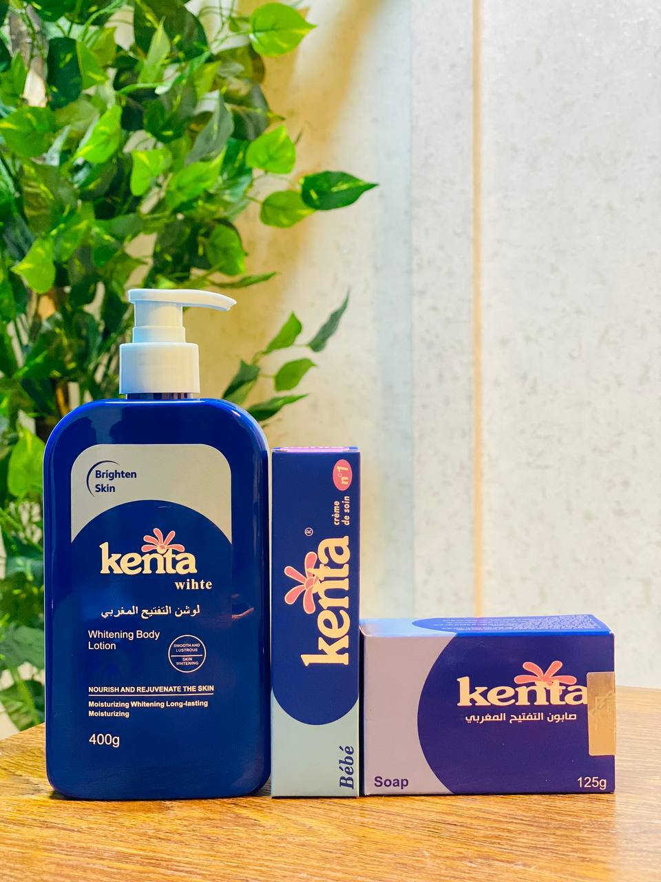 بكج كينتا Kenta المغربي الأصلي

✔️ كريم تفتيح المناطق الحساسة المغربي من كينتا – 100 جم
يعمل على تفتيح المناطق الحساسة وتوحيد لونها بلطف، بتركيبة خفيفة وفعالة تناسب الاستخدام اليومي.

✔️ صابون التفتيح المغربي من كينتا – 125 جرام
يساعد على تنظيف البشرة بعمق مع إزالة الشوائب والبقع الداكنة، ويترك البشرة أكثر إشراقًا ونعومة.

✔️ كينتا وايت لوشن التفتيح المغربي – 400 جم
لوشن خفيف القوام يمنح ترطيبًا يدوم طويلًا مع تعزيز إشراقة البشرة وتفتيحها بفضل مكوناته الطبيعية..
المنشأ : المغرب 🇲🇦


**إذا كنت صاحب هذا الإعلان وتريد حذفه لأي سبب، رجاءا أرسل رسالة إلى الدعم الفني**