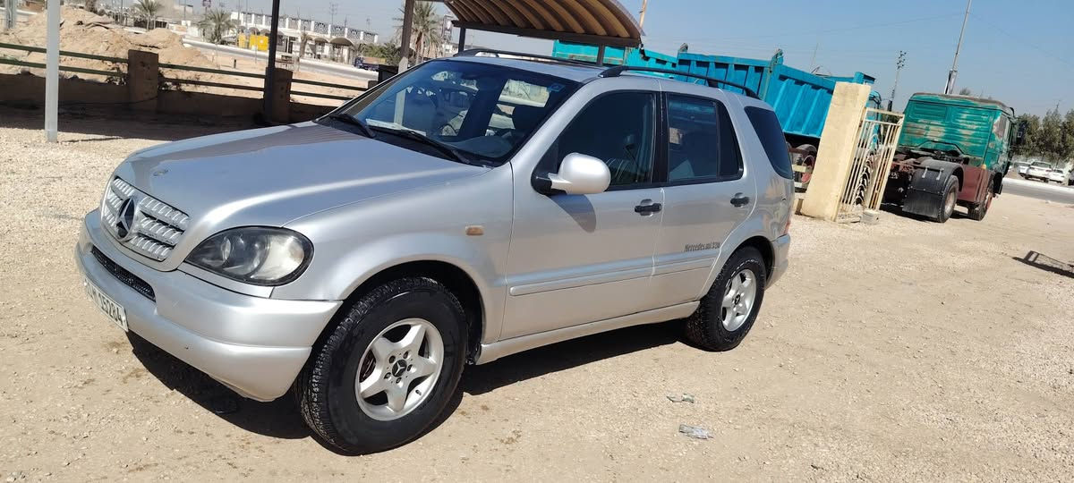 مارسدس ML320 بسمي سياره كفاله من ضربه بيه صبغ قليل تبريد فول مكيه 6 V فور ويل سياره مال جنيان مكانه نجف مراوس بدب او رئاسي جديد سعرهه ٧٥ قفل ***********
