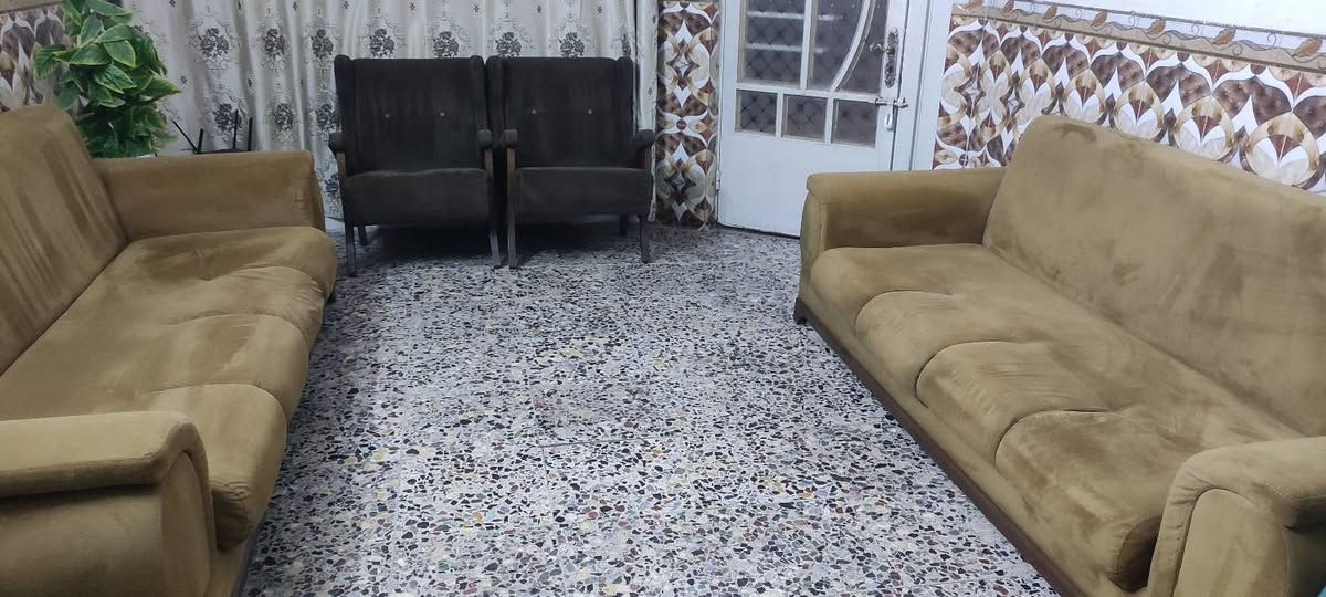 السلام عليكم تخم للبيع قلابي نضيف معنه الكلمه 300 10 مقاعد


**إذا كنت صاحب هذا الإعلان وتريد حذفه لأي سبب، رجاءا أرسل رسالة إلى الدعم الفني**