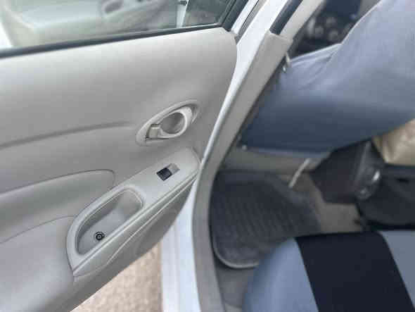 نيسان سني مصري موديل 2024  للبيع بدون ضرر ( مكفولة ) ، 4 جام كهرباء ، قطعتين تبريد ، إشارات بالمري ، جنج ، بلاجكتور امامي ، 4 يدات نيكل للأبواب ، شاشة اصلية تدعم نت ويوتيوب ، كاميرا خلفية . حساسات ، تحكم ستيرن ، رقم أربيل دولي مع هزة لعام 2029 ، تحويل مباشر .. عداد المسافة 25000 كم قابل للزيادة .
البيع نقدا ، السعر 125 ورقة ، العنوان / محافظة ديالى / قضاء المنصورية. ( دلي عباس ) . 
للاستفسار الاتصال ع الرقم / ***********
