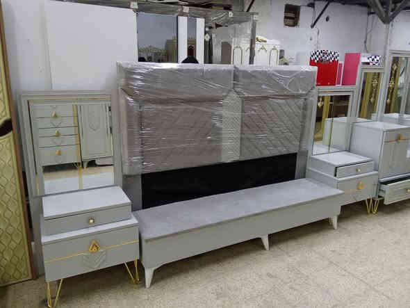 غرفه تركي ماركه نظافتها 100 بل 100 

8قطع شد ونقل مجانا 

اي استفسار ع رقم او صفحه المحل او واتساب 

***********
***********

نستقبل الغرف التركي المستعمل
