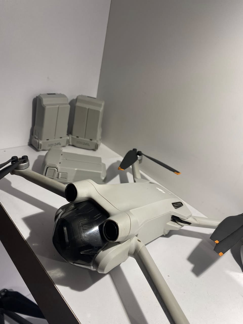 Dji mini 3 pro combo hich keshai nia nrxi 690$


**إذا كنت صاحب هذا الإعلان وتريد حذفه لأي سبب، رجاءا أرسل رسالة إلى الدعم الفني**