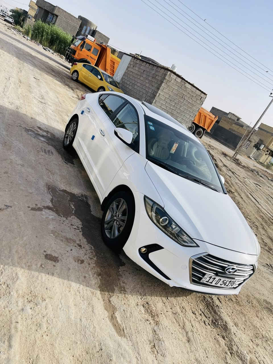 النترا 2017 خليجي مكفوله فول موصفات محرك 1600 تبريد قطعتين فتحه 5 ويل كب ماشيه 120  سياره جديده تبريد ثلج مكاني سماوه ***********
