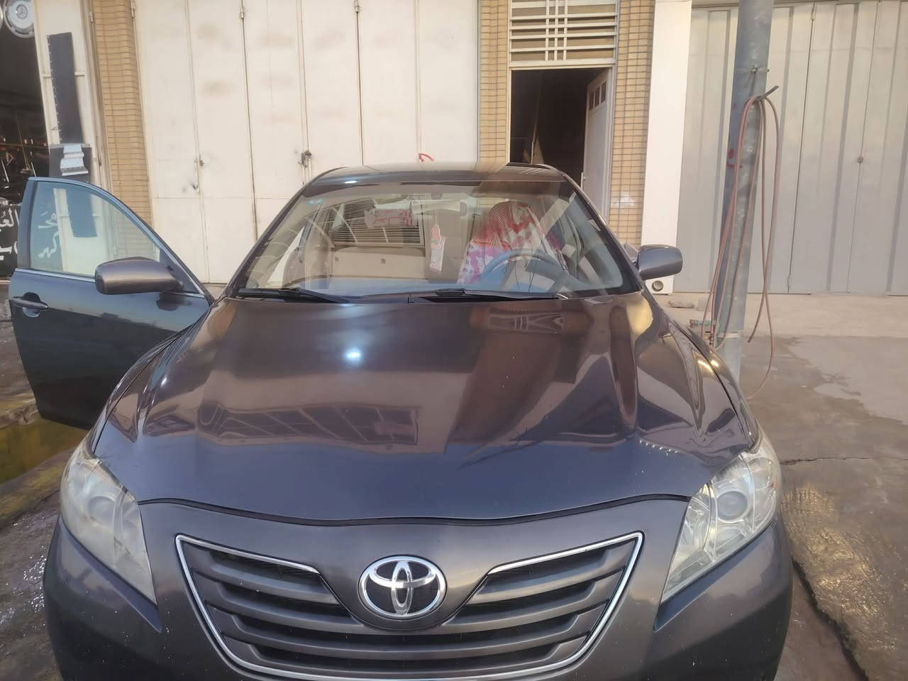 موديل ٢٠٠٧ بغداد حجم محركه ٢٤٠٠
مراوس ب فالفو دكتوره تك مربوطه صهريج 
***********
