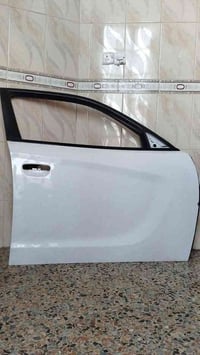 باب جاگوار • موديل ٢٠٢٣ • اصلي