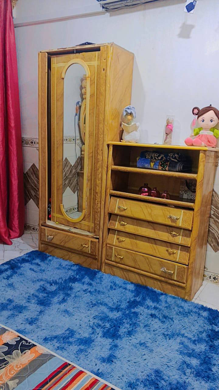 السلام عليكم غرفة نوم للبيع ب500
شهداء دبيه  / ‏‪***********‬‏
