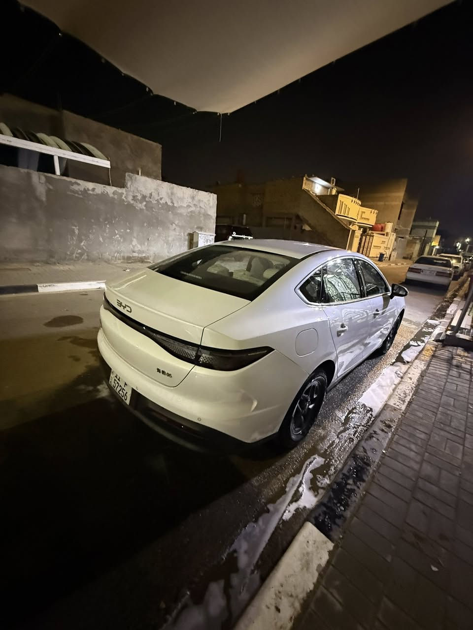بي واي دي سيل 5
سياره زيرو مسافت بغداد بصره ماشيه بس للترقيم 
سياره مال اقصاط اتستقطاع مباشر وكاله بسم لمشتري 
مكان سياره بصره سعر 105 قفل ***********
