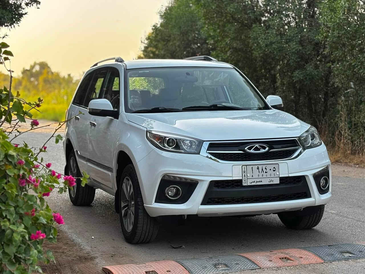 للبيع شيري يتيكو 3
2018 موديل (CHERY TIGGO 3)
سيارة بحالة الوكالة والزيرو ماشية (29) الف كيلو متر فقط  حقيقي شرط رقم بابل 
السيارة مكفولة من الضربة والصبغ والفتح والبارد والشخط
عدا رصعة بالجاملغ الامامي جهة السايق صغيرة جداً ولا تذكر
ماء الشركة الاحمر لحد الان بيه
سيارة ع وضع الشركة بدون اي نقص كاملة وبدون اي خلل من ناحية المحرك الكير والحدادية
وكله شغالة تبريد ثلج ثلج تدفئة شغالة
السيارة فول مواصفات اعلى فئة
شاشة كبيرة
كامرة
لد نهاري
حساسات امامي خلفي
يدات نيكل
عدة وسبير الشركة غير مسخدمة+السويج الاحتياط لحد الان مامفتوح من الجيس

+فقط مبدل بيه اطارات 4 افضل نوعية

سعر السيارة 94 قفل قفل

مكان السيارة بابل الحله

للاتصال 
***********
